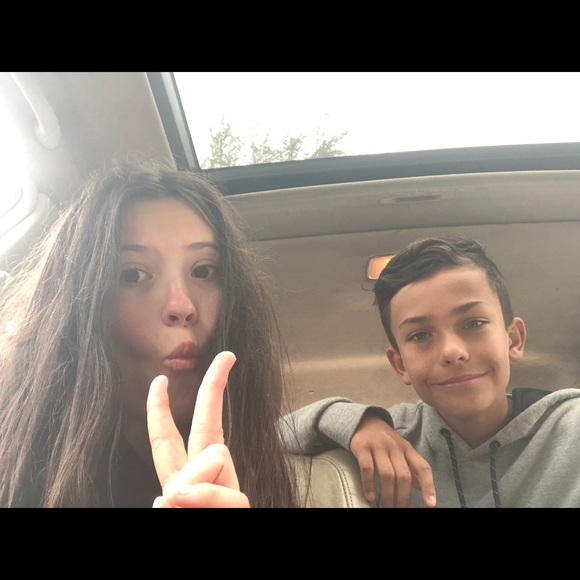 Meet your Posher, Jade - Picture 1 of 1